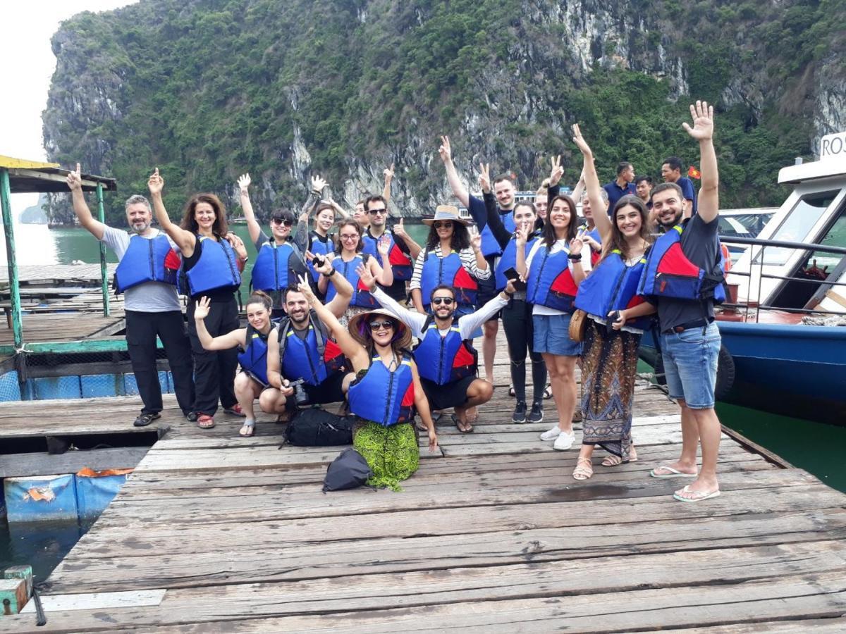 Hotel Rosy Cruises Hạ Long Exterior foto